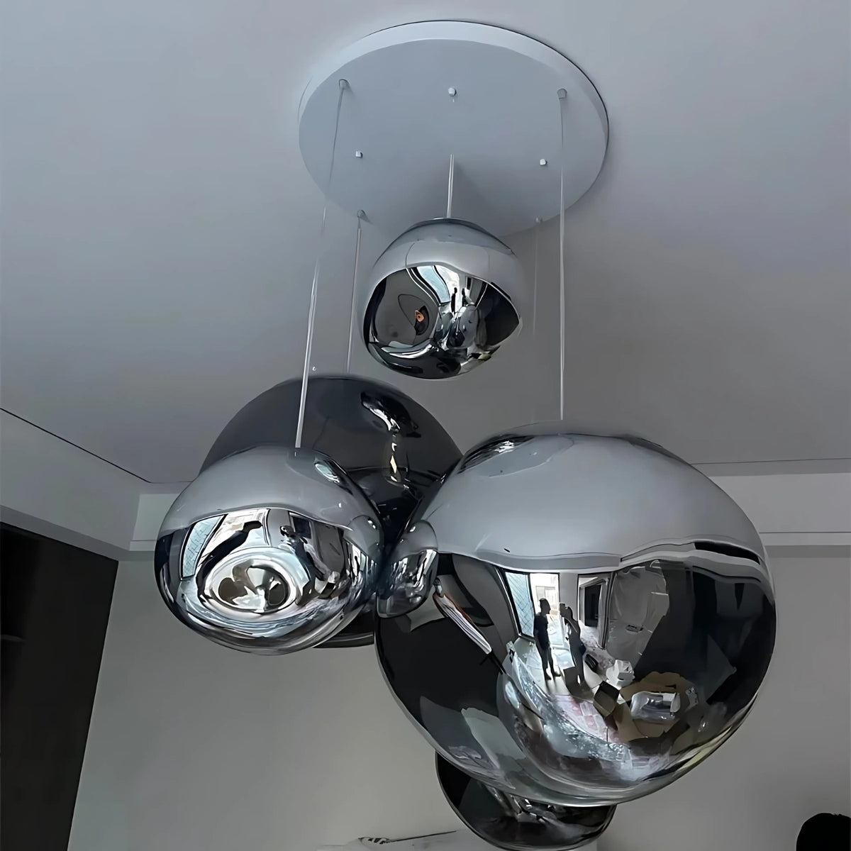 Vésuve | Suspension