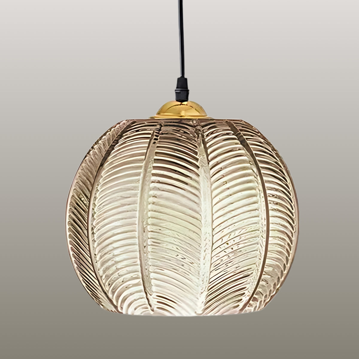 Vesperine | Suspension