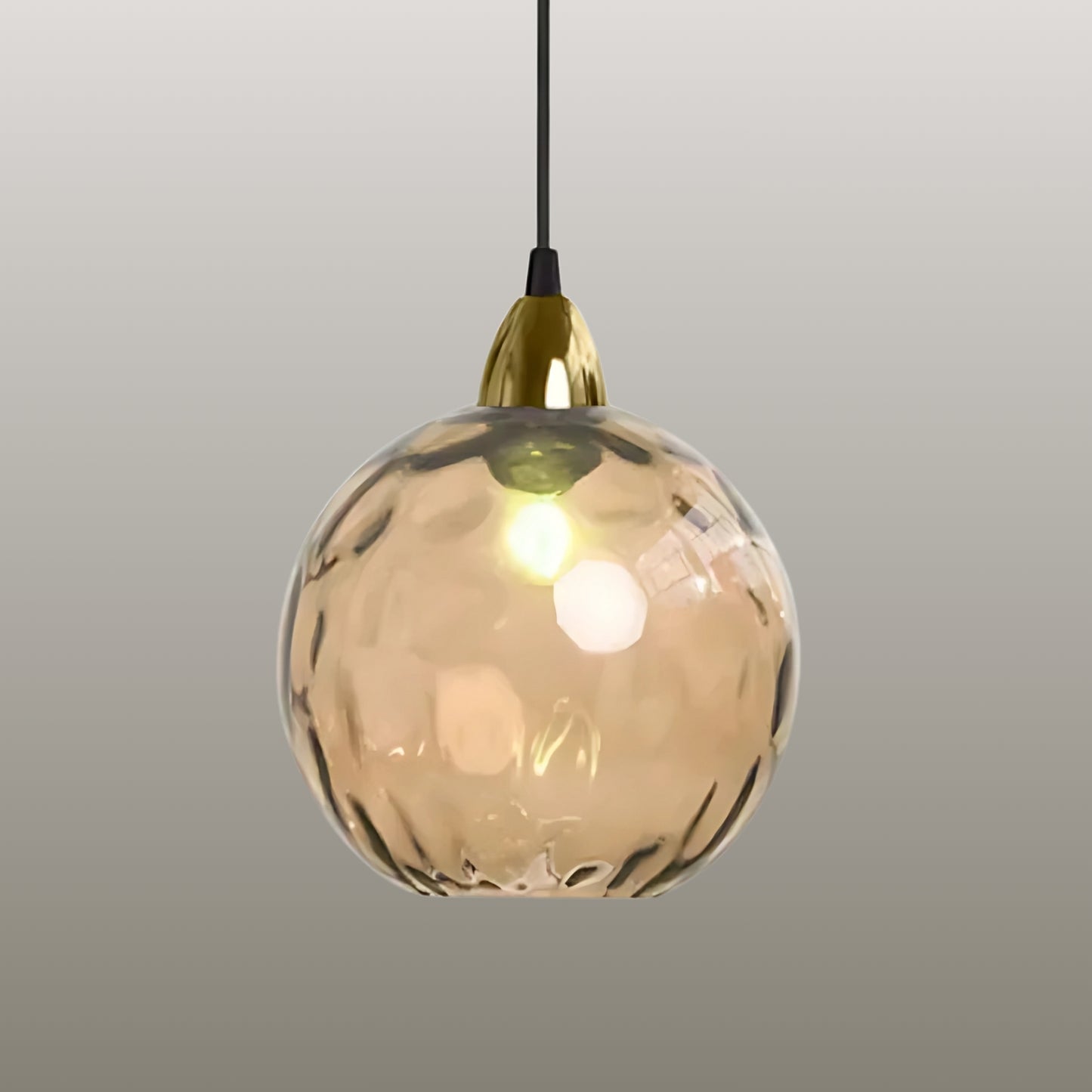 Lormia | Suspension