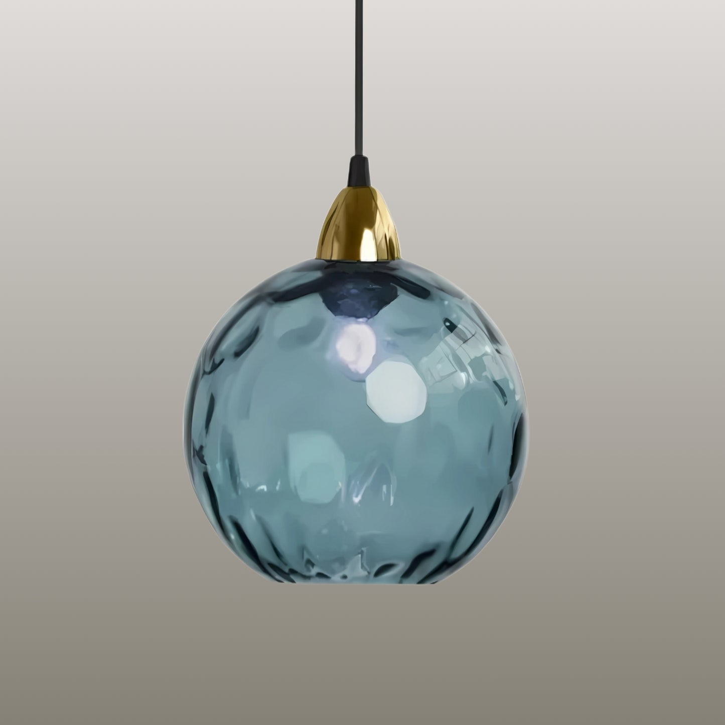 Lormia | Suspension
