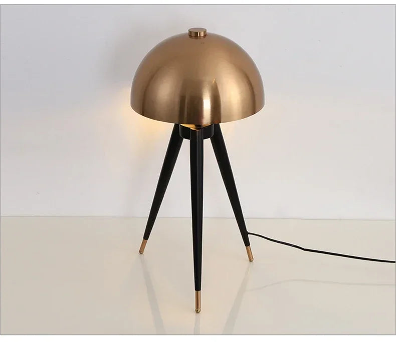 Odine | Lampe à poser
